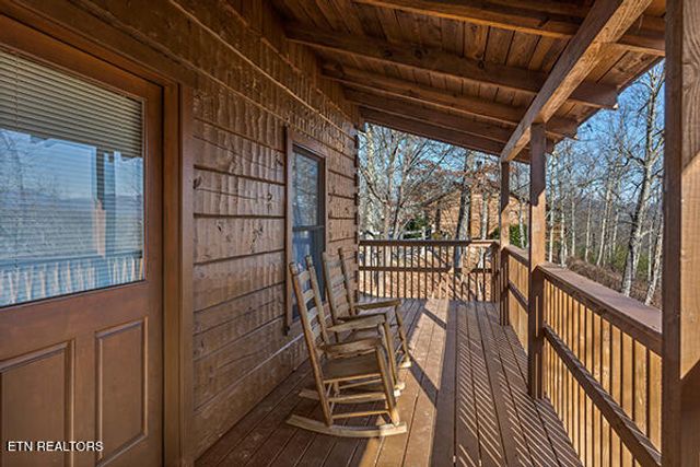 3334 Bear Mountain Lane, Sevierville, TN 37876