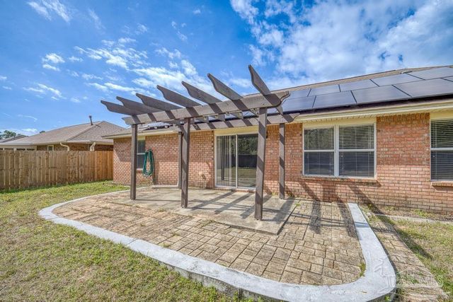 1068 Joaquin Dr, Pensacola, FL 32506