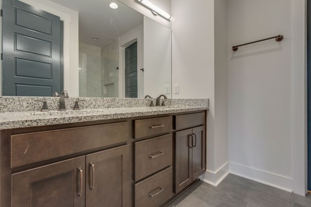 3219B Lincoln Ave, Nashville, TN 37218