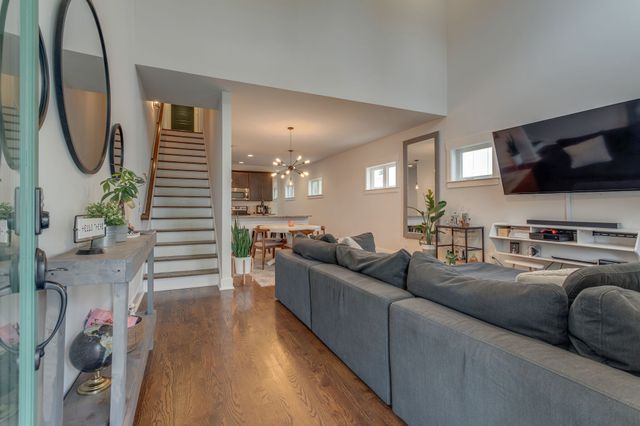 3219B Lincoln Ave, Nashville, TN 37218