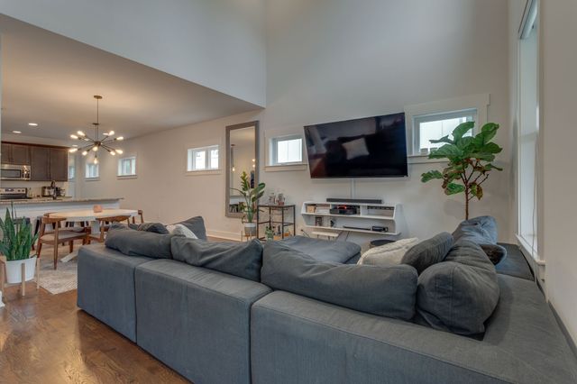 3219B Lincoln Ave, Nashville, TN 37218