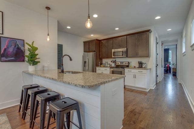 3219B Lincoln Ave, Nashville, TN 37218