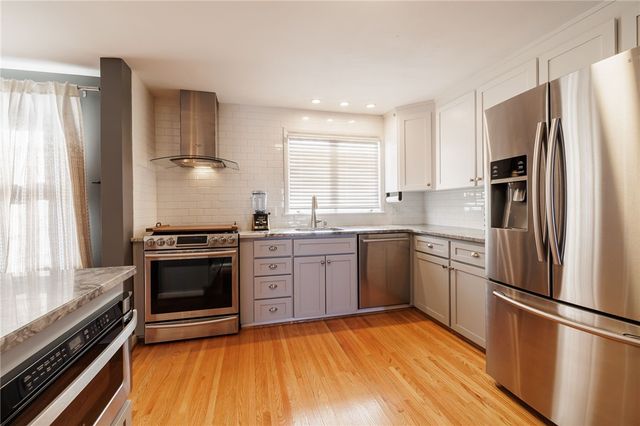 787 Corwin Road, Brighton, NY 14610