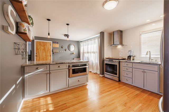 787 Corwin Road, Brighton, NY 14610