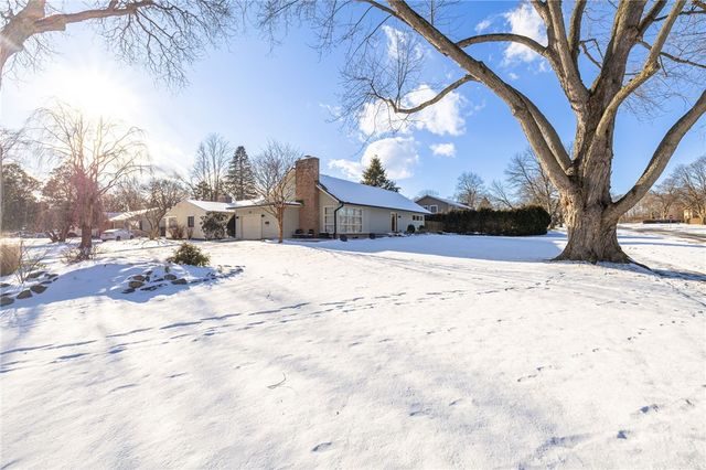 787 Corwin Road, Brighton, NY 14610