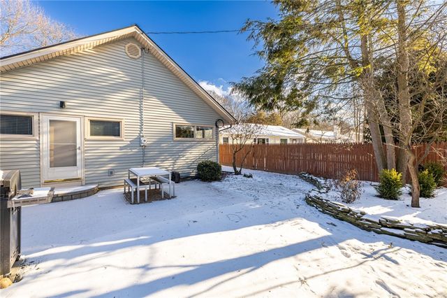 787 Corwin Road, Brighton, NY 14610