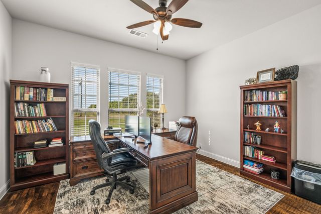 8701 County Road 502, Blue Ridge, TX 75424