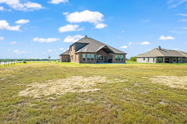 8701 County Road 502, Blue Ridge, TX 75424