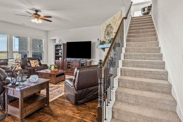 8701 County Road 502, Blue Ridge, TX 75424