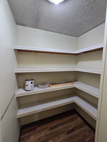 19102 168th Dr, Winfield, KS 67156