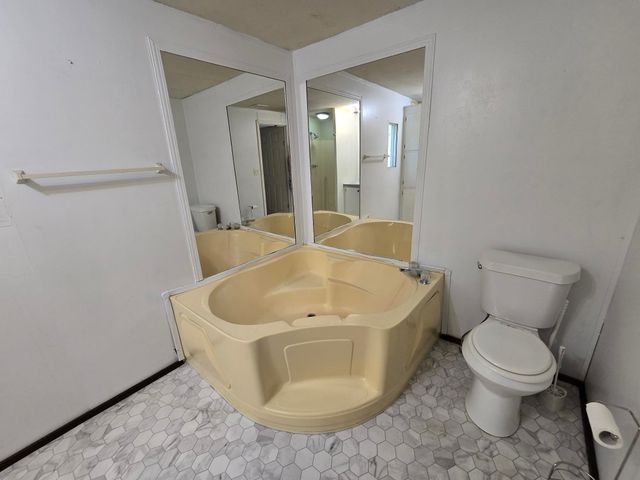 19102 168th Dr, Winfield, KS 67156