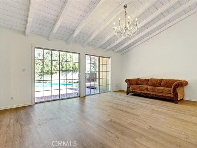 5224 Woodlake, Woodland Hills (los Angeles), CA 91367