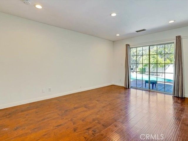 5224 Woodlake, Woodland Hills (los Angeles), CA 91367