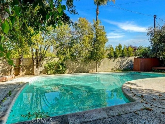5224 Woodlake, Woodland Hills (los Angeles), CA 91367
