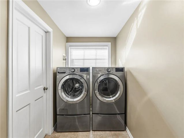 1821 Mandeville Canyon, Los Angeles, CA 90049