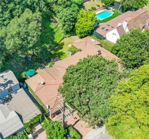 1821 Mandeville Canyon, Los Angeles, CA 90049