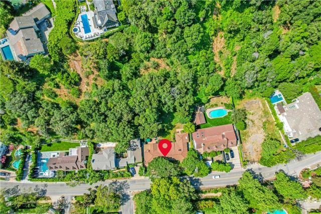 1821 Mandeville Canyon, Los Angeles, CA 90049