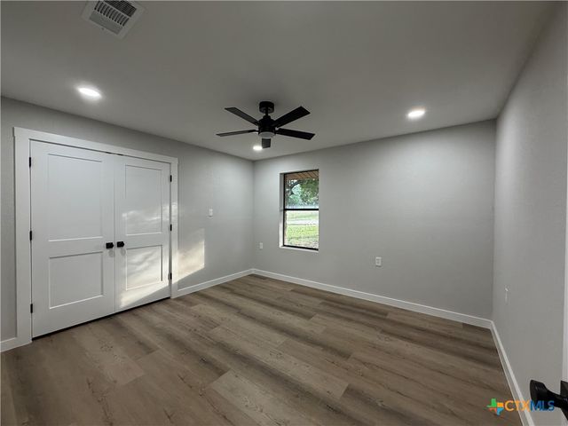 1378 County Road 1045, Lampasas, TX 76550