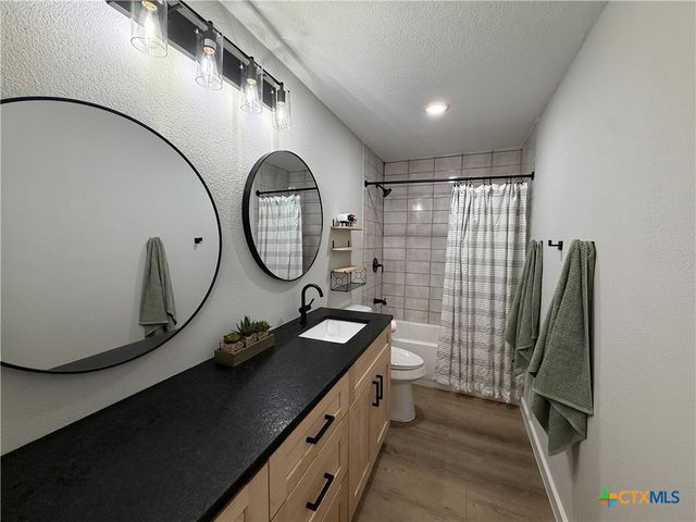 1378 County Road 1045, Lampasas, TX 76550