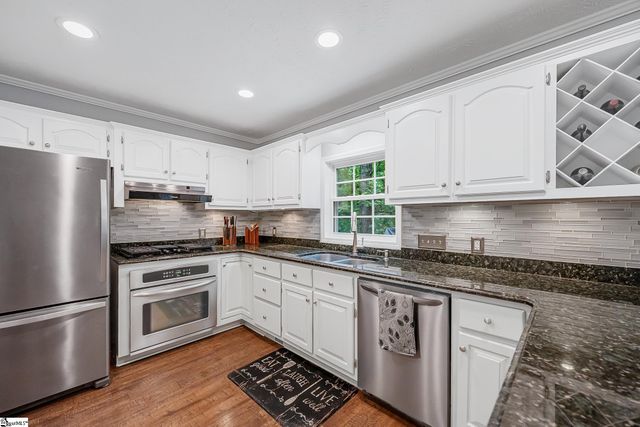 219 Westchester Way, Easley, SC 29642