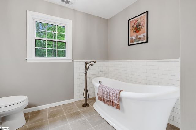 219 Westchester Way, Easley, SC 29642
