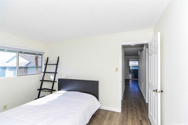 94-1037 Paha Place 6, Waipahu, HI 96797