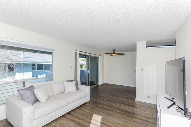 94-1037 Paha Place 6, Waipahu, HI 96797