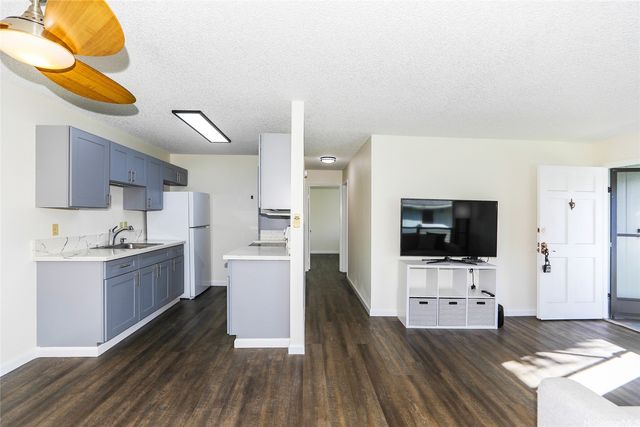 94-1037 Paha Place 6, Waipahu, HI 96797