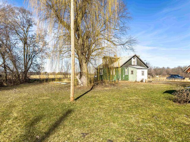 5612 E Remus Road, Mount Pleasant, MI 48858