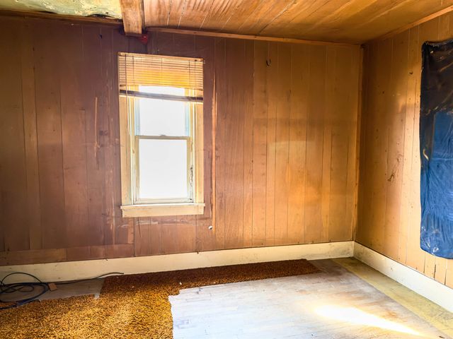 5612 E Remus Road, Mount Pleasant, MI 48858