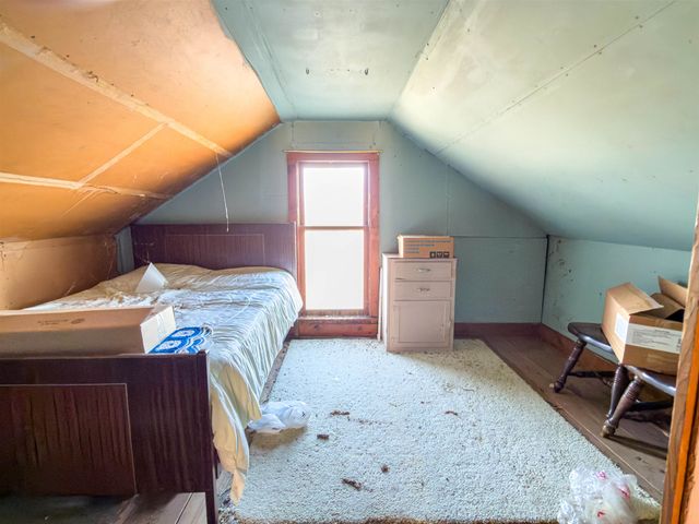 5612 E Remus Road, Mount Pleasant, MI 48858