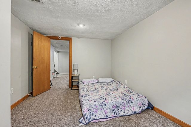 7644 Garden Lane, Portage, MI 49002