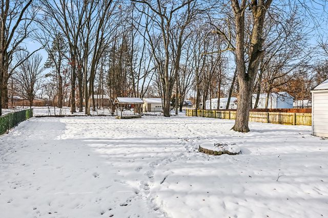 7644 Garden Lane, Portage, MI 49002