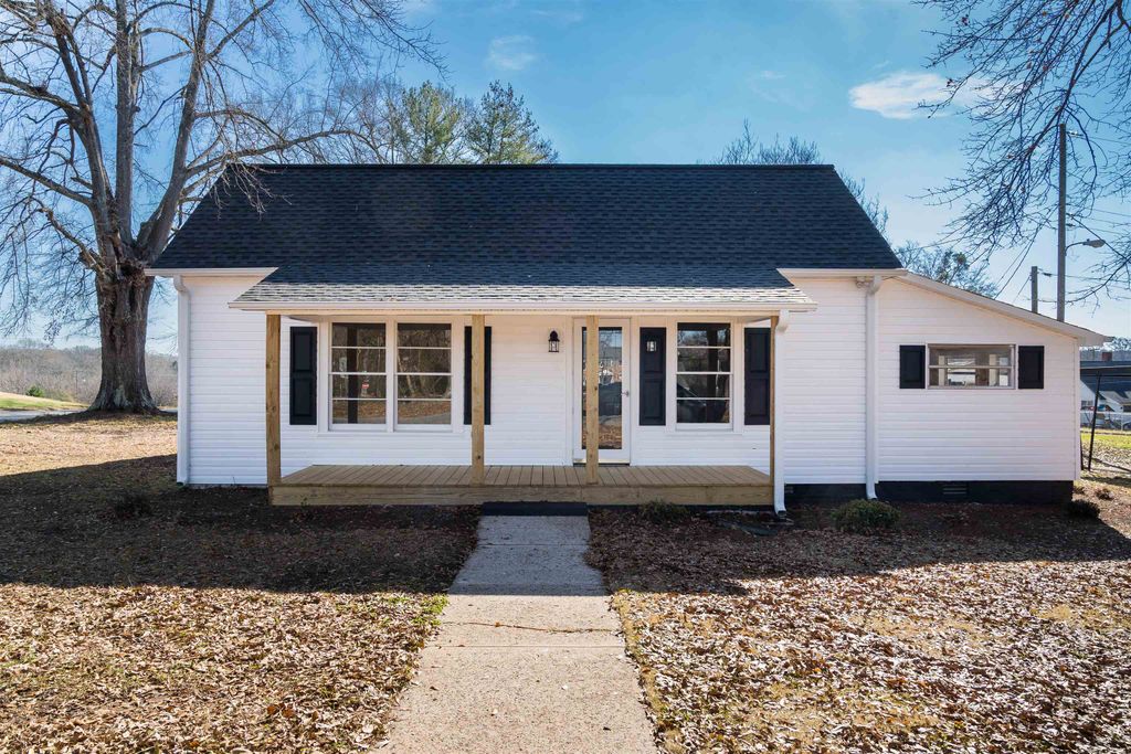 20 C Street, Inman, SC 29349