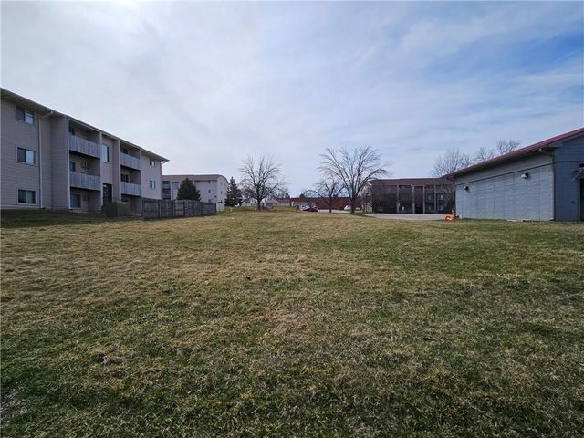 751 Sherrylynn Boulevard, Pleasant Hill, IA 50327