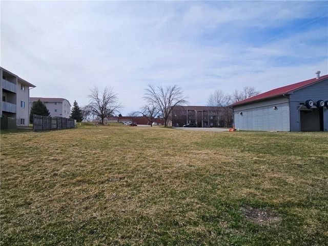 751 Sherrylynn Boulevard, Pleasant Hill, IA 50327