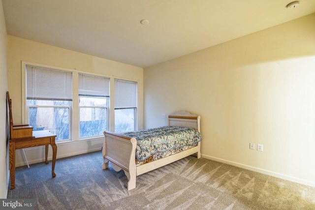 21 BUCHANAN CT, Fredericksburg, VA 22406