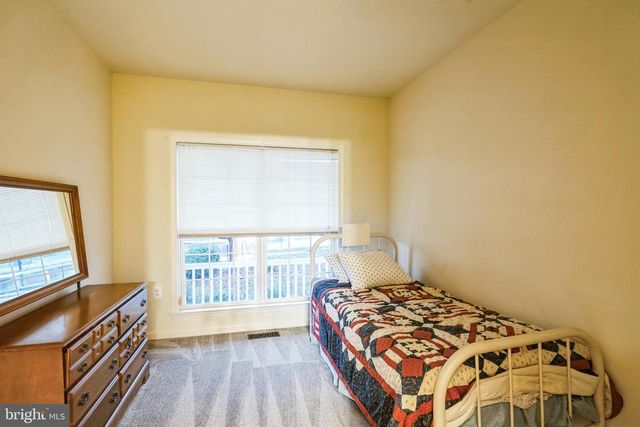 21 BUCHANAN CT, Fredericksburg, VA 22406