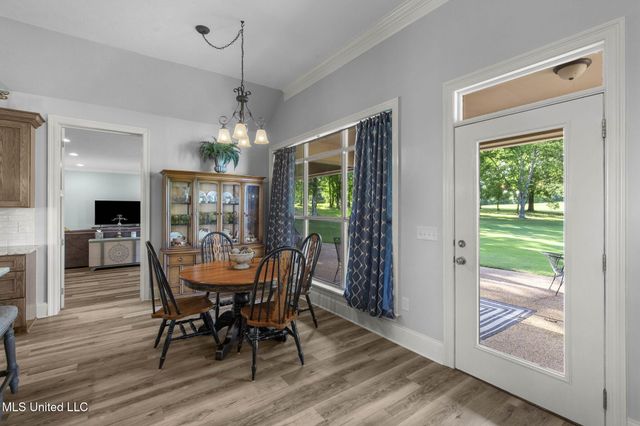 606 Clubhouse Drive, Pearl, MS 39208