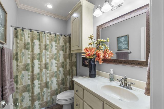 606 Clubhouse Drive, Pearl, MS 39208