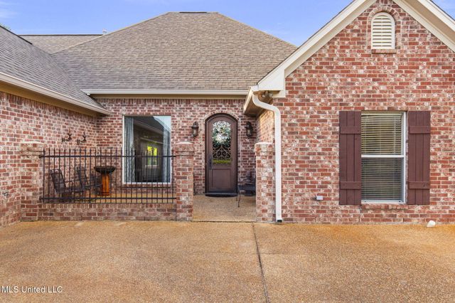 606 Clubhouse Drive, Pearl, MS 39208