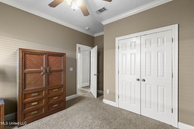 606 Clubhouse Drive, Pearl, MS 39208