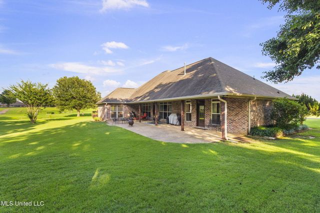 606 Clubhouse Drive, Pearl, MS 39208