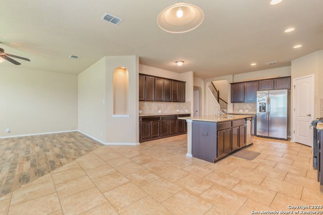 193 Tufted, San Antonio, TX 78253