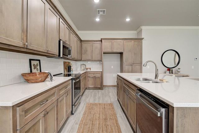 1324 Chelham Lane, Edmond, OK 73034