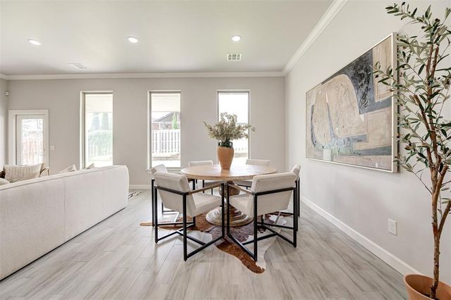 1324 Chelham Lane, Edmond, OK 73034