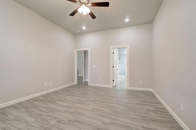 1324 Chelham Lane, Edmond, OK 73034
