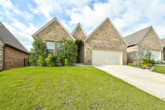 1324 Chelham Lane, Edmond, OK 73034