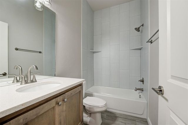 1324 Chelham Lane, Edmond, OK 73034