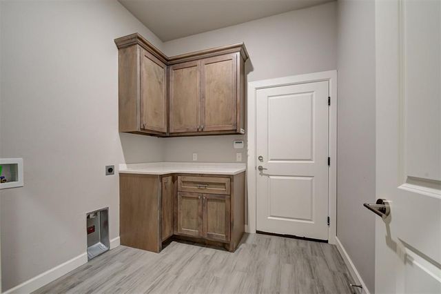 1324 Chelham Lane, Edmond, OK 73034
